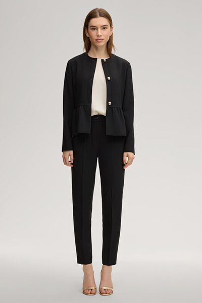 Eleganter Schößchen-Blazer mit Goldknöpfen