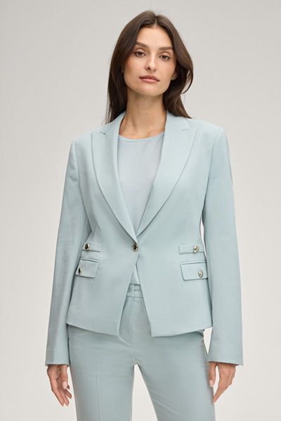 Taillierter Blazer mit steigendem Revers
