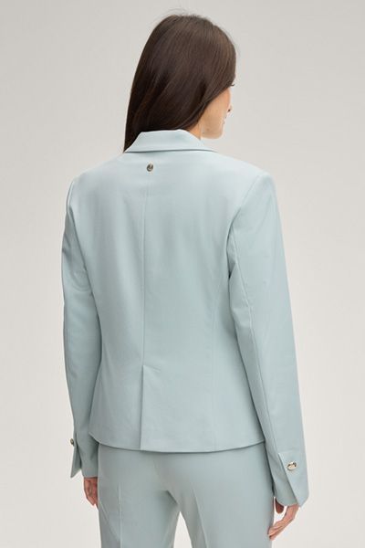 Taillierter Blazer mit steigendem Revers