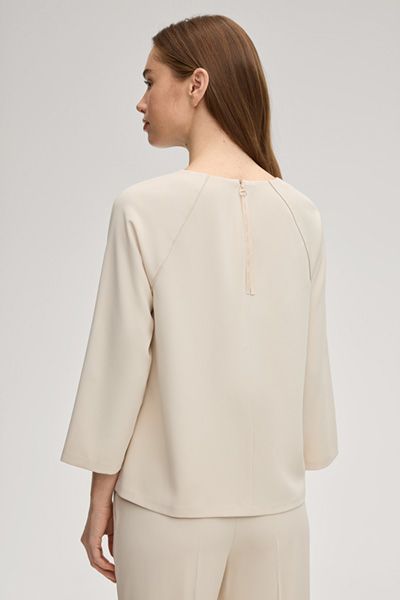 Minimalistische Bluse mit Raglanärmeln