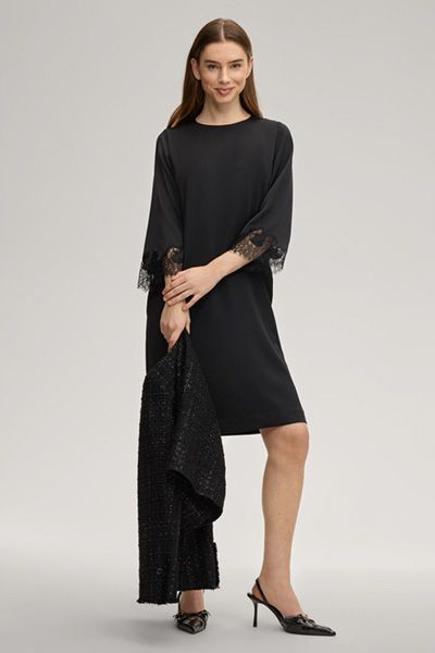 Fließendes Shiftkleid mit Spitze