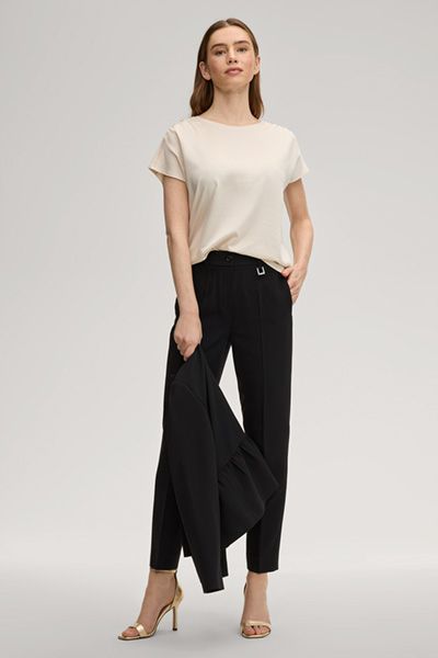 Elegantes Satin-Top mit Flügelärmeln