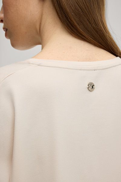 Elegantes Satin-Top mit Flügelärmeln