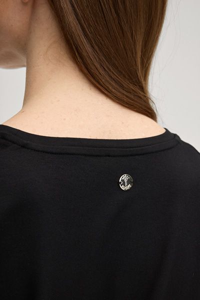 Elegantes Satin-Shirt mit Flügelärmeln