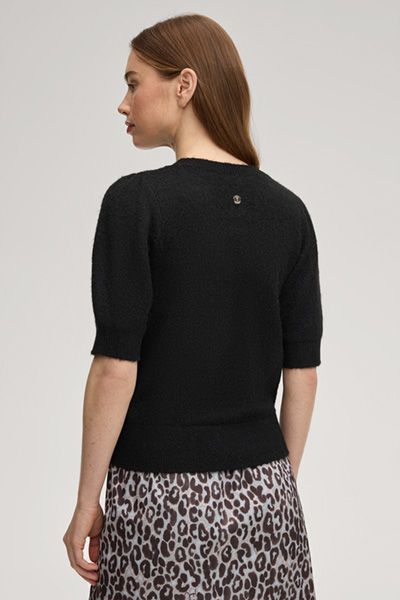 Struktur-Stricktop mit Puffärmeln