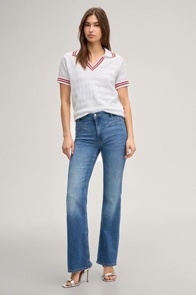 Bootcut-Jeans mit hoher Taille