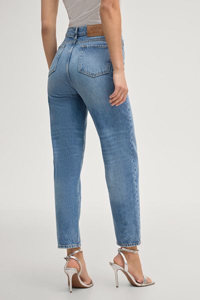 Hoch taillierte Tapered-Denim-Jeans