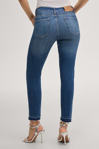 Schmal geschnittene Cropped-Jeans