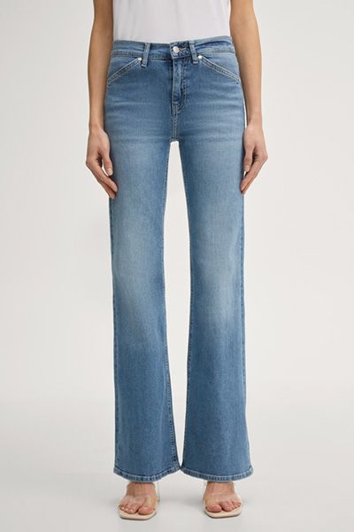 Klassische Bootcut-Jeans mit Hochbund