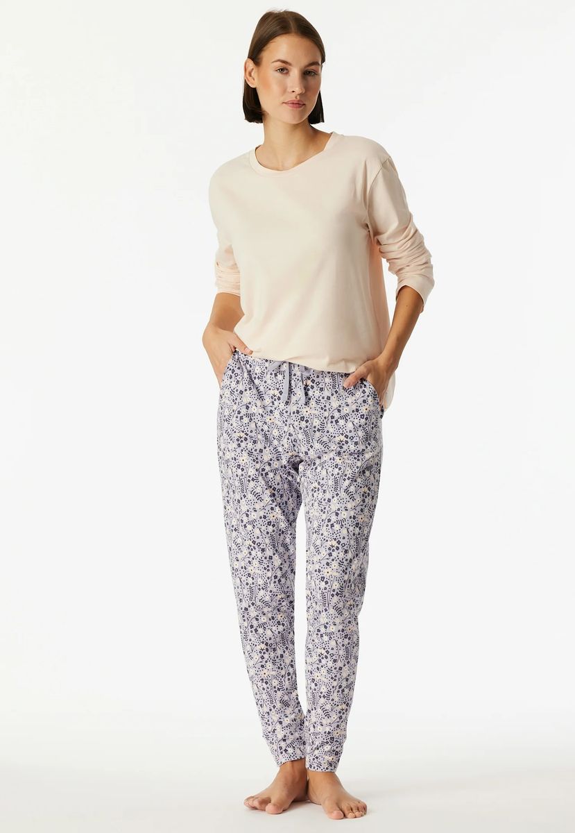 Loungehose mit filigranem Blumenmuster