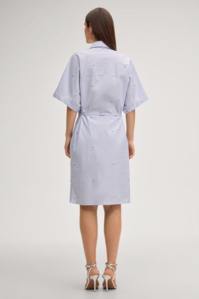 Gestreiftes Hemdblusenkleid mit Gürtel