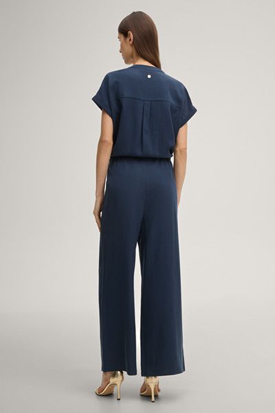 Eleganter Jumpsuit mit weitem Bein