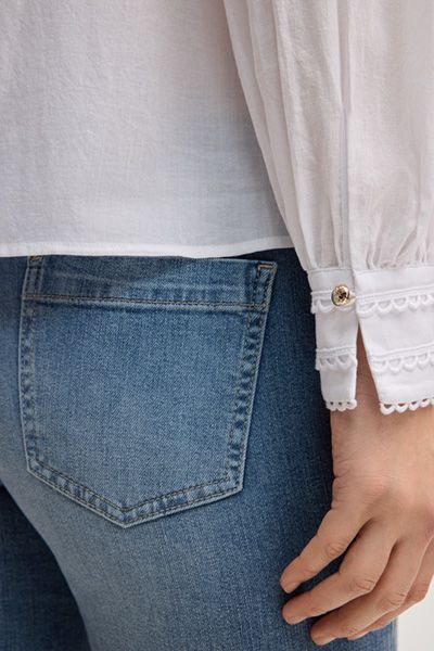Bestickte Baumwollbluse mit Plissee-Details