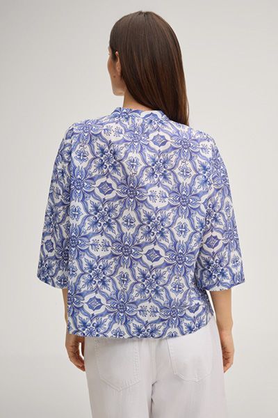 Bluse mit mediterranem Muster