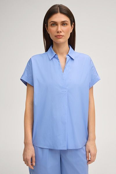 Kurzärmlige Baumwollbluse mit V-Ausschnitt