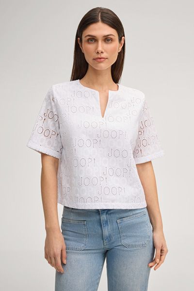 Blusenshirt mit perforierter Logo-Stickerei