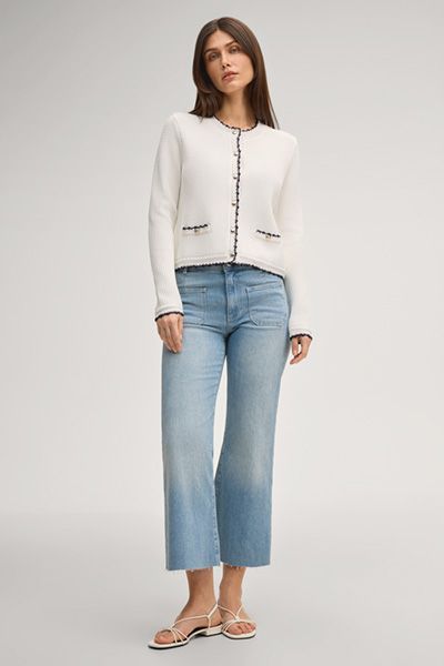 Strukturierte Strickjacke mit Kontrastbesatz