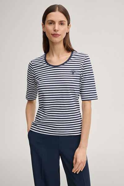 Maritimes gestreiftes T-Shirt mit Rundhalsausschnitt