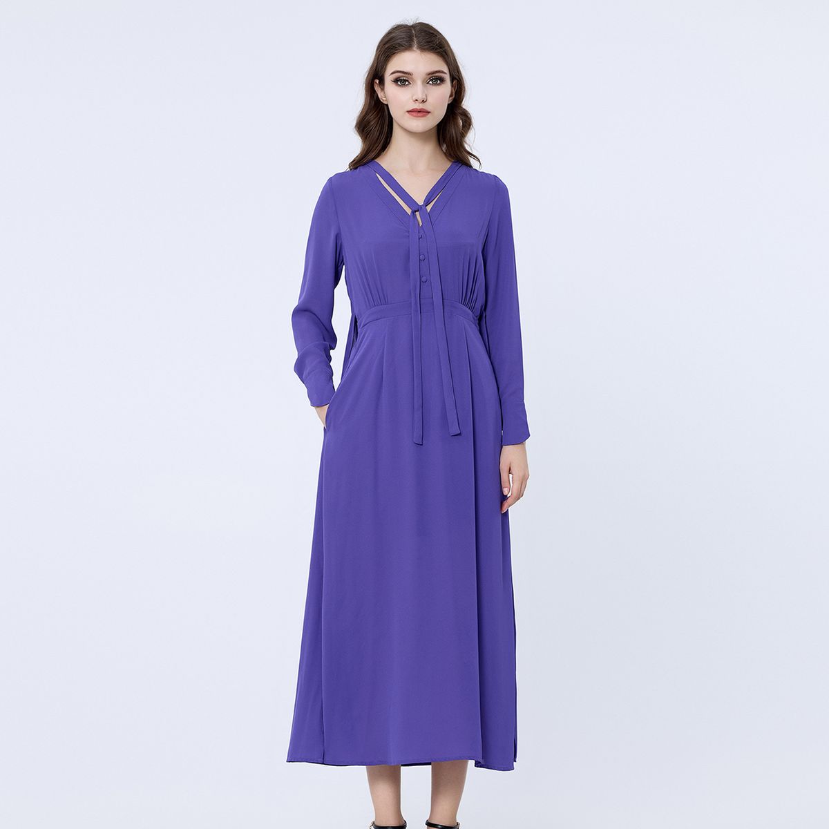 Elegantes langes Schluppen-Blusenkleid