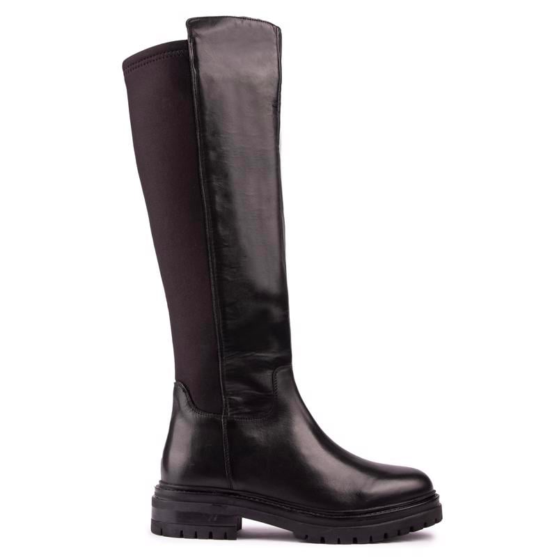 Elegante kniehohe Reitstiefel