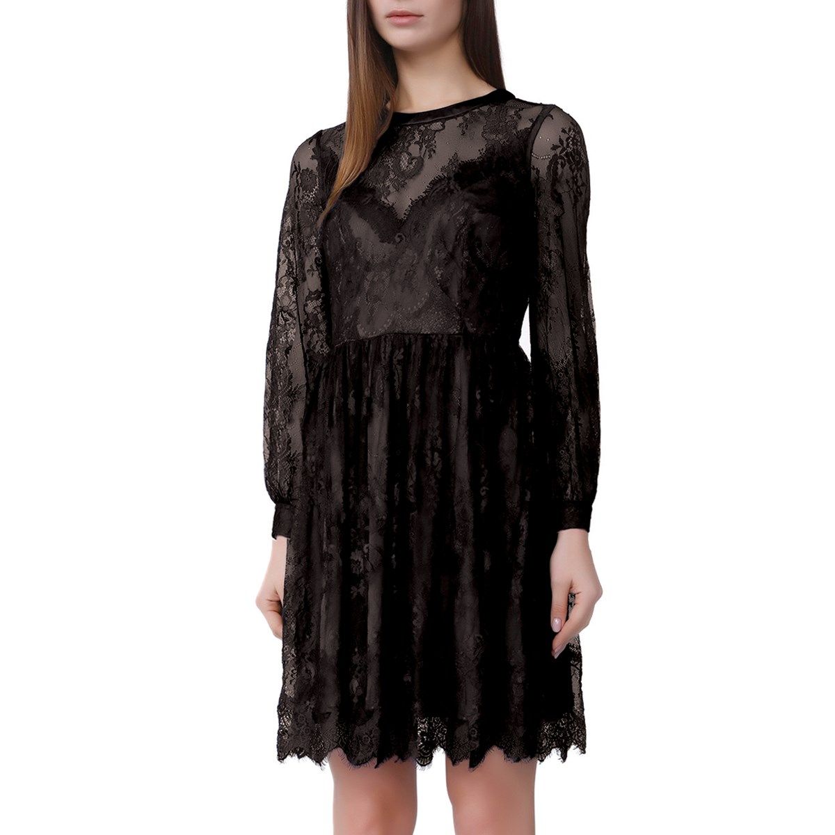 Skaterkleid aus Spitze mit Herzausschnitt