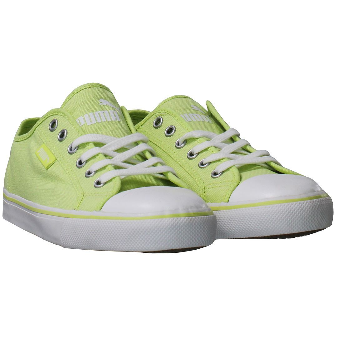 Low-Top Canvas-Sneaker mit Gummisohle