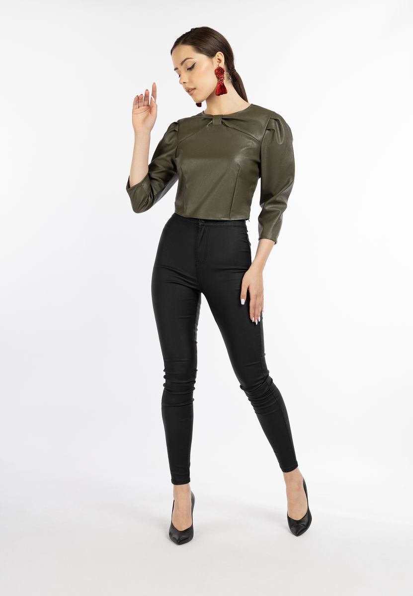 Kurze Kunstlederbluse mit Schleifendetail