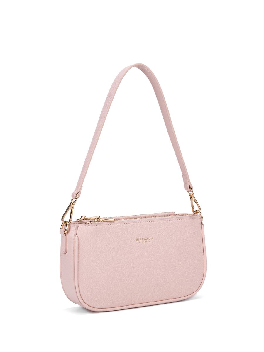 Minimalistische Tasche aus genarbtem Kunstleder