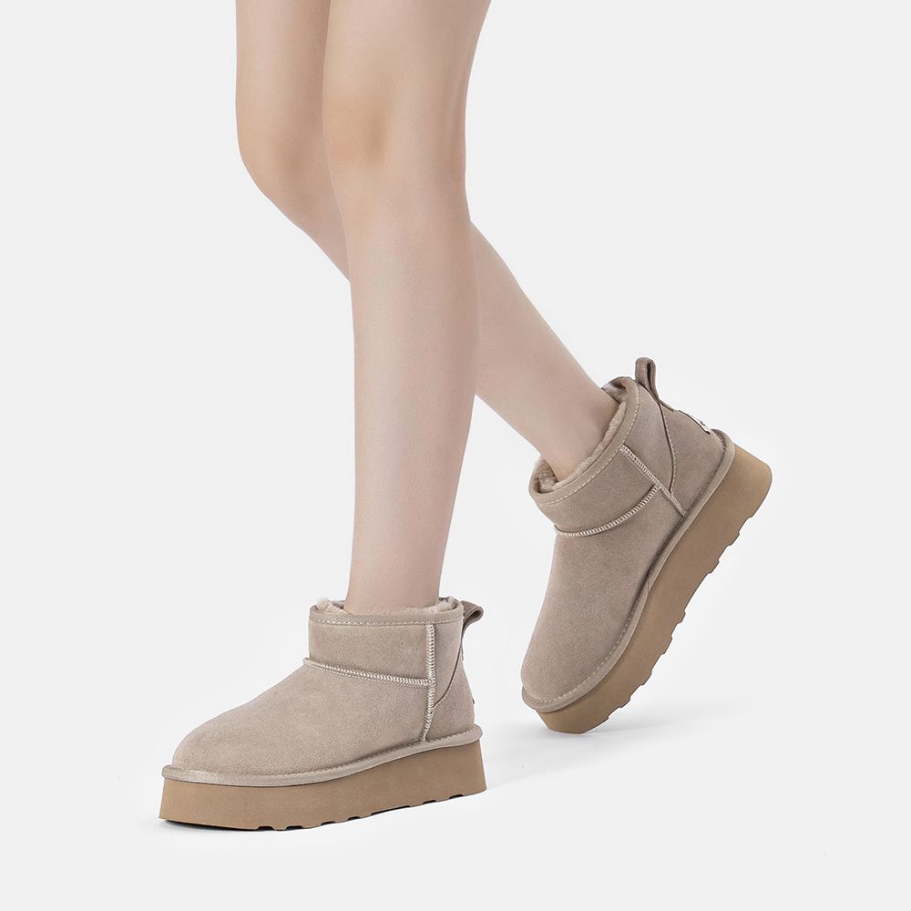 Ultra Mini Plateau-Wildlederstiefel