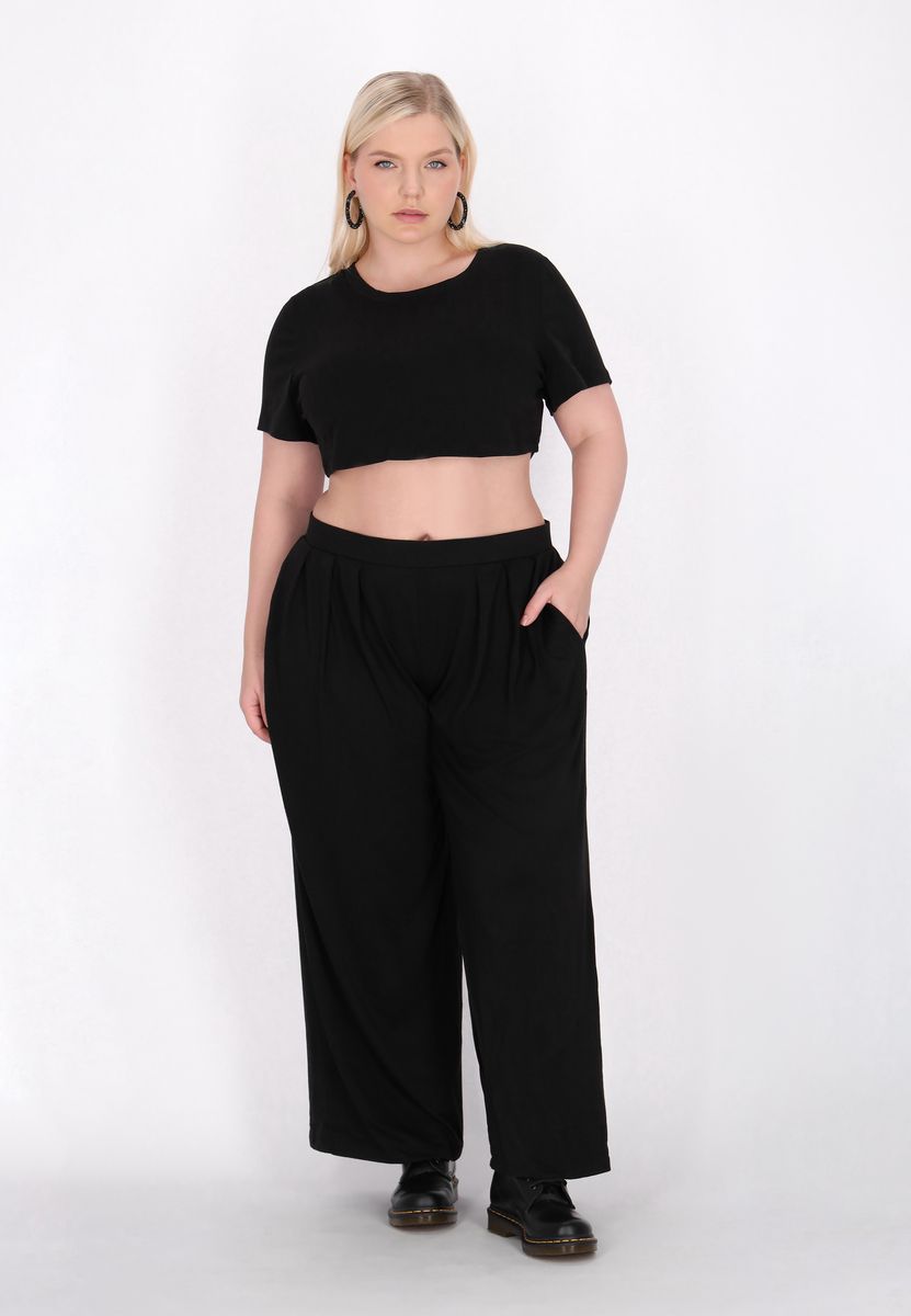 Kurzarm Crop-Top mit Rundhalsausschnitt