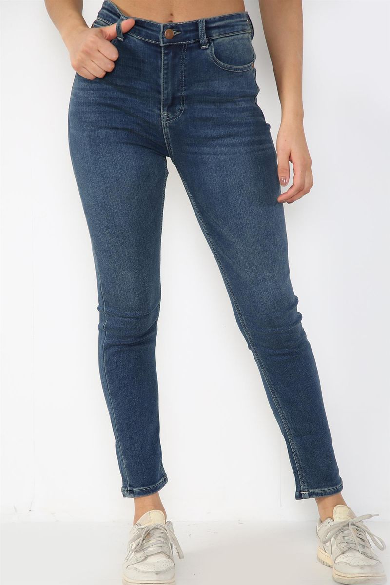 Formgebende Skinny-Jeans mit hoher Taille