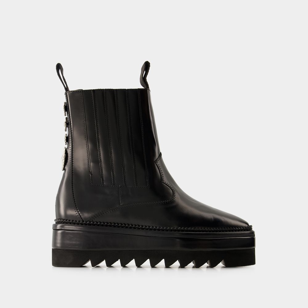 Chelsea-Boots mit Plateausohle und spitzer Kappe
