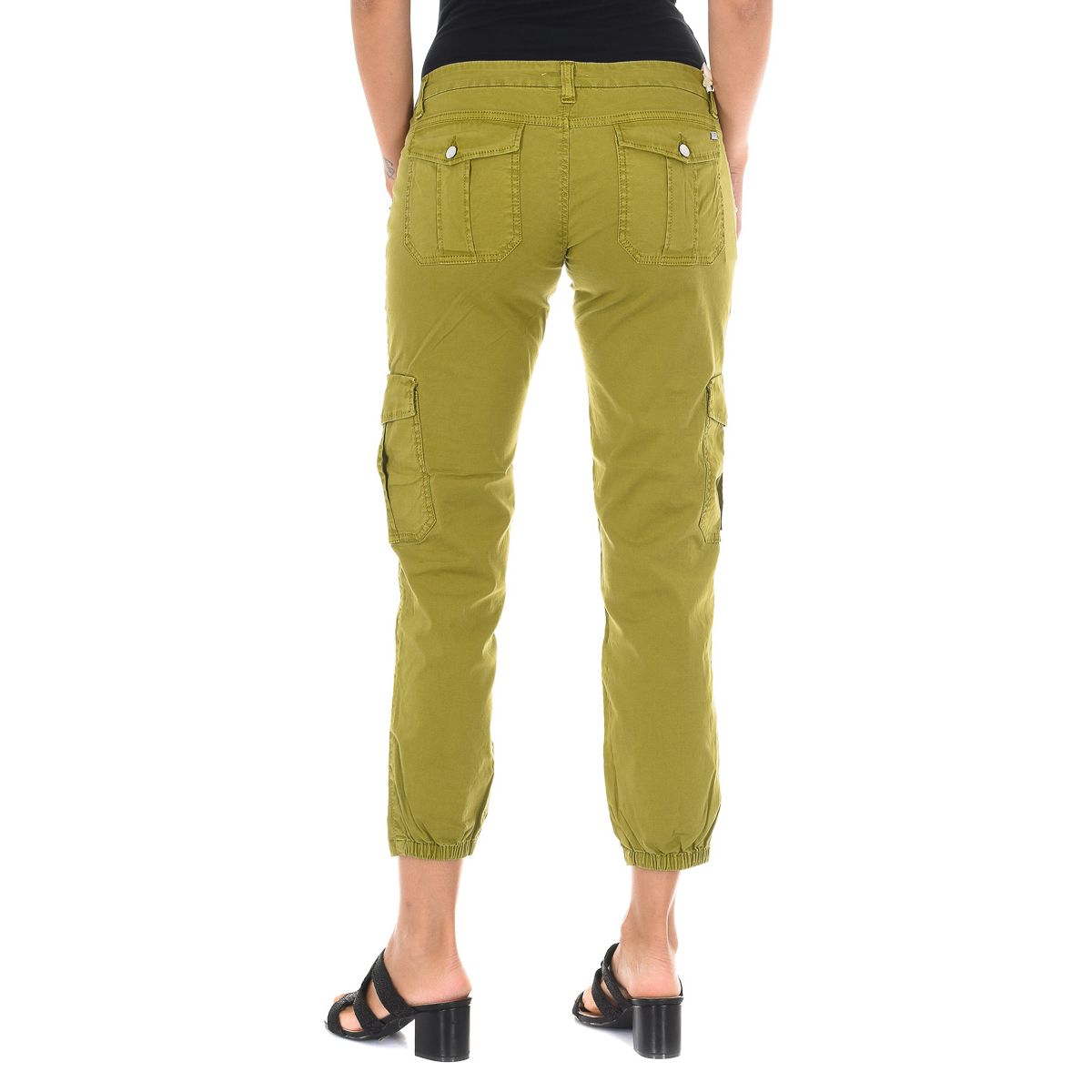 Schmal geschnittene knöchellange Cargohose