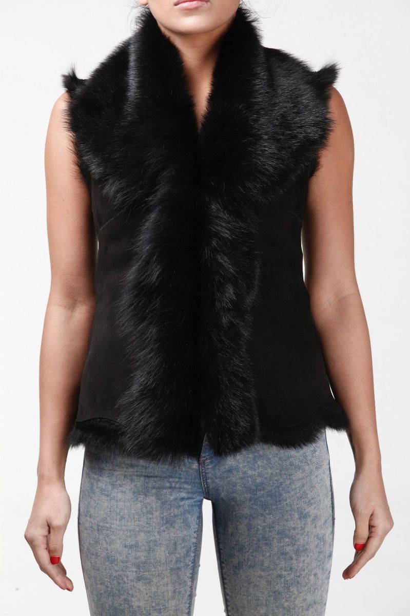 Kurzes Gilet aus Toscana-Lammfell