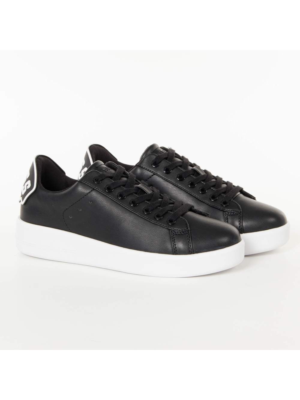 Minimalistische Low-Top Plateau-Sneaker