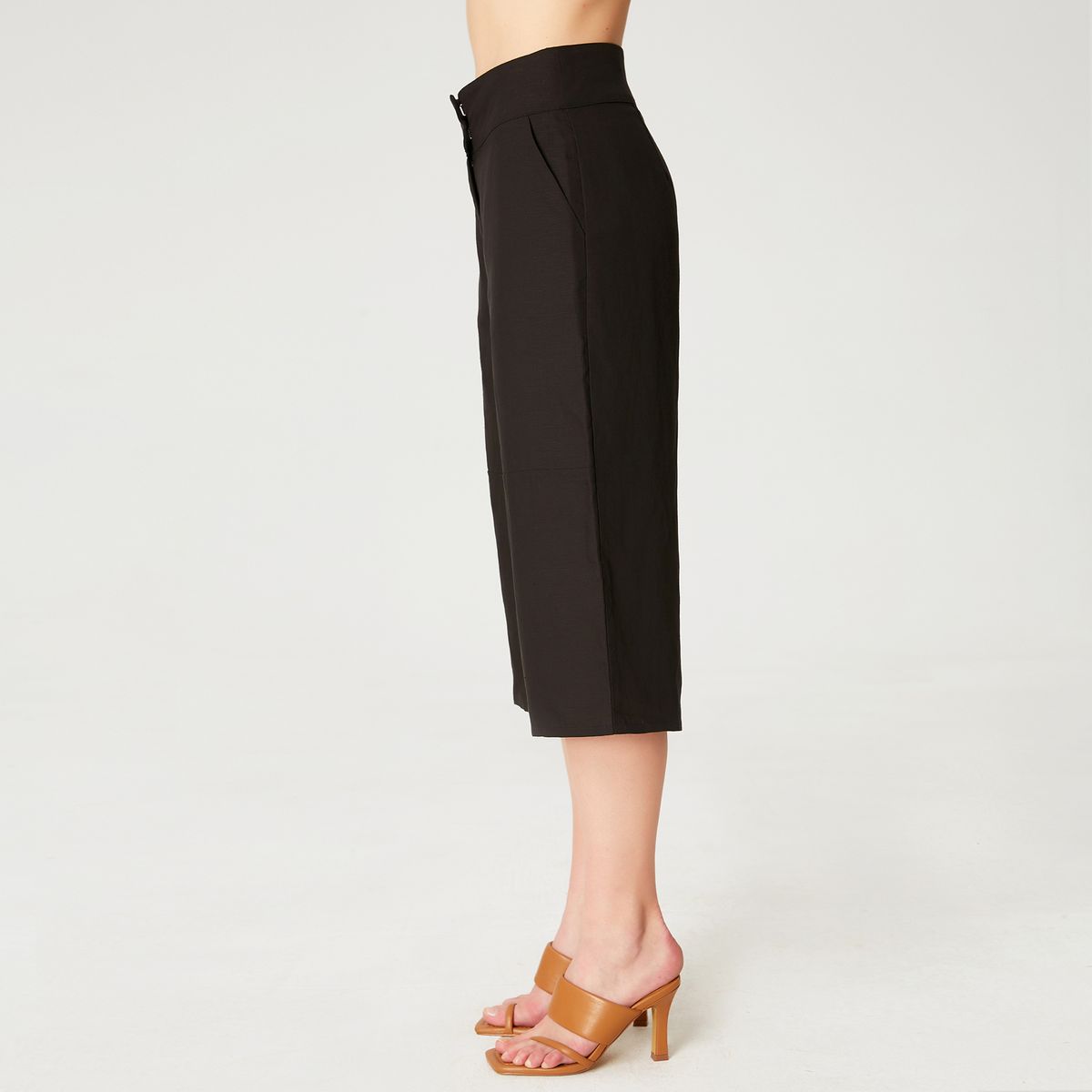 Weit geschnittene High-Waist Culotte-Hose