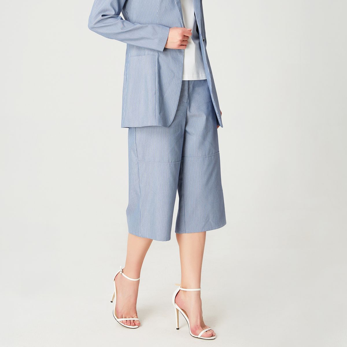 Weit geschnittene High-Waist Culotte-Hose