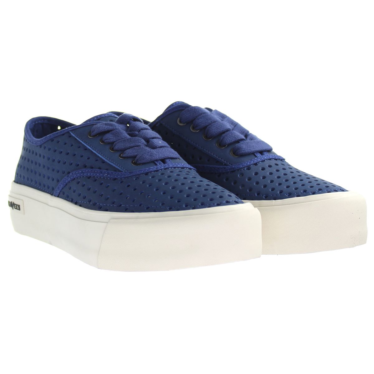 Perforierte Plateau-Sneaker zum Schnüren