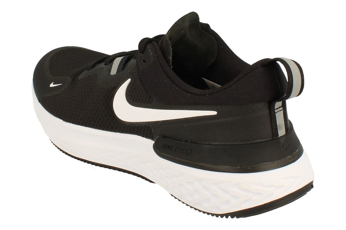 React Miler Performance Trainer