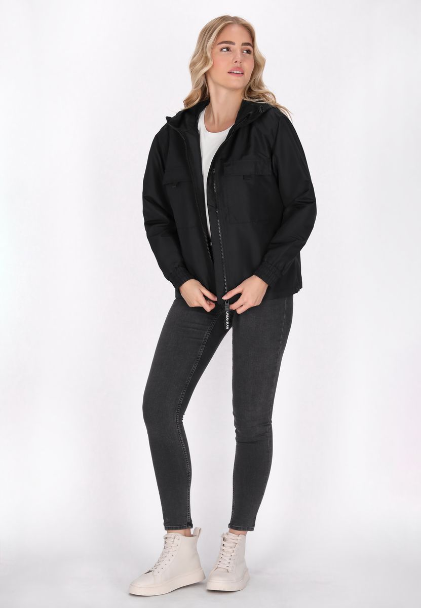 Funktionale Kapuzenjacke im Utility-Stil
