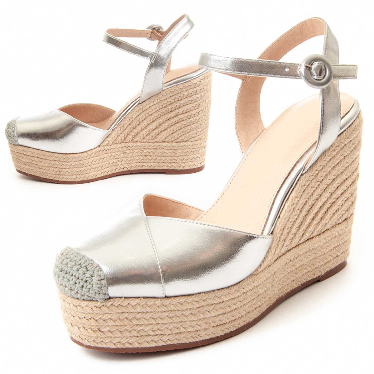 Metallic-Plateau-Keilsandaletten