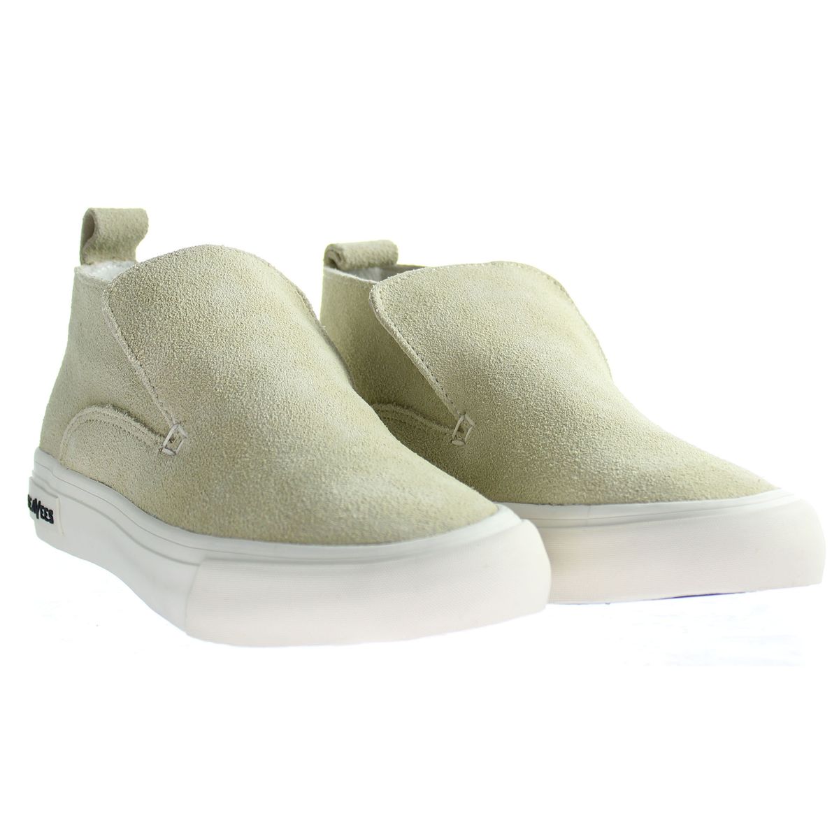 Halbhohe Slipper aus Wildleder