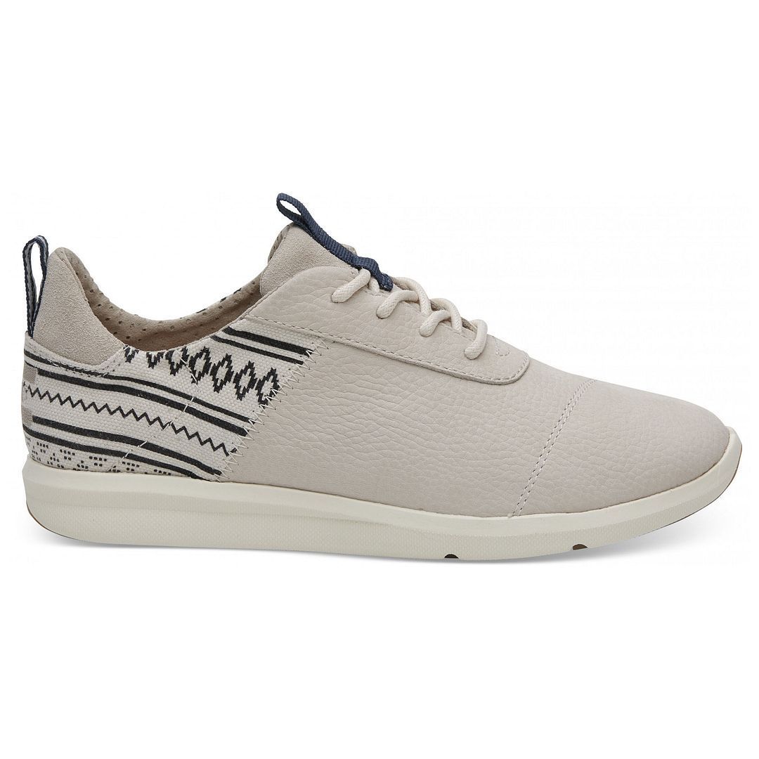Low-Top Sneaker mit gemustertem Textileinsatz
