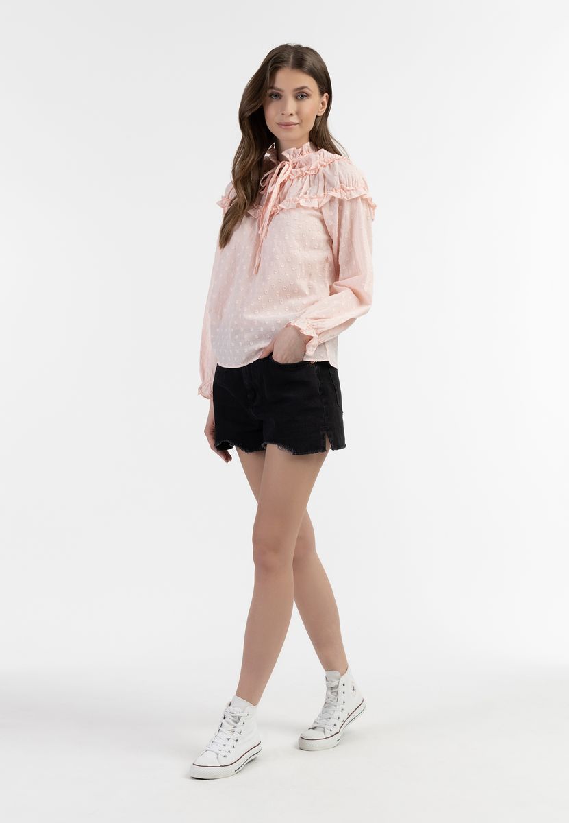 Romantische Punkte-Bluse mit Rüschen