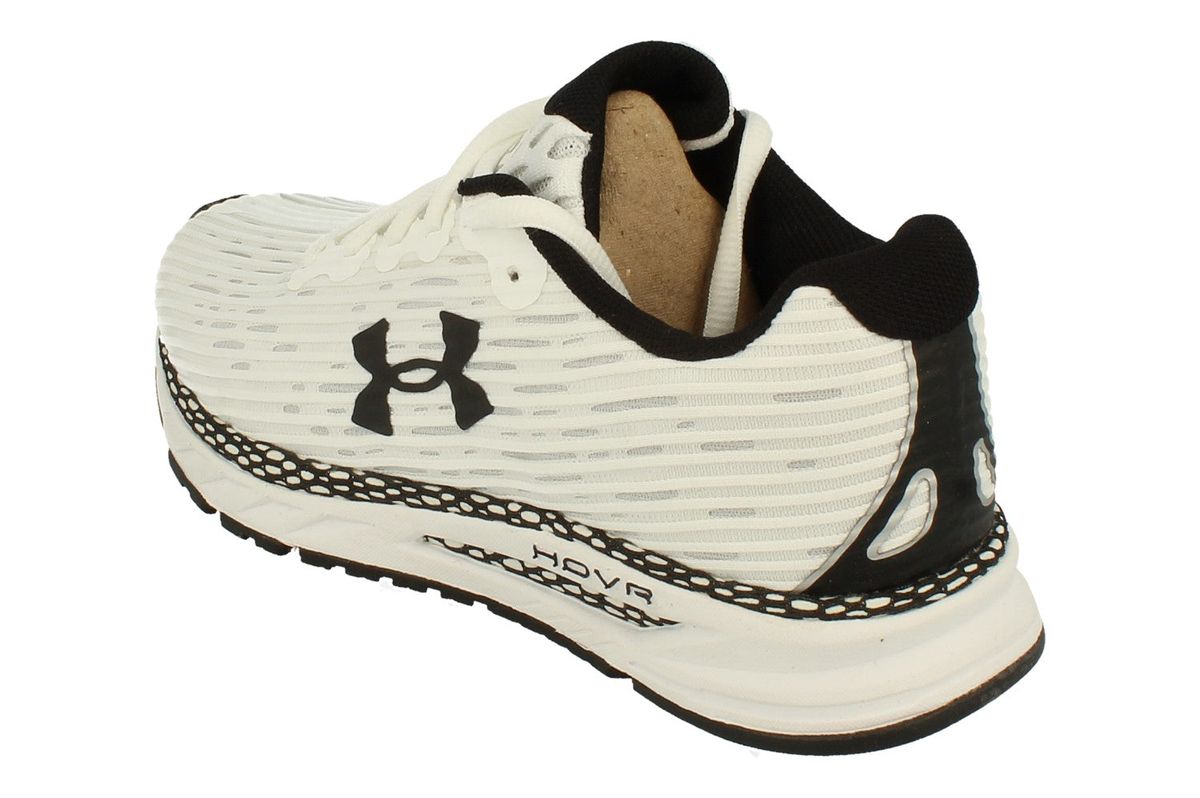 Performance Mesh Laufschuhe