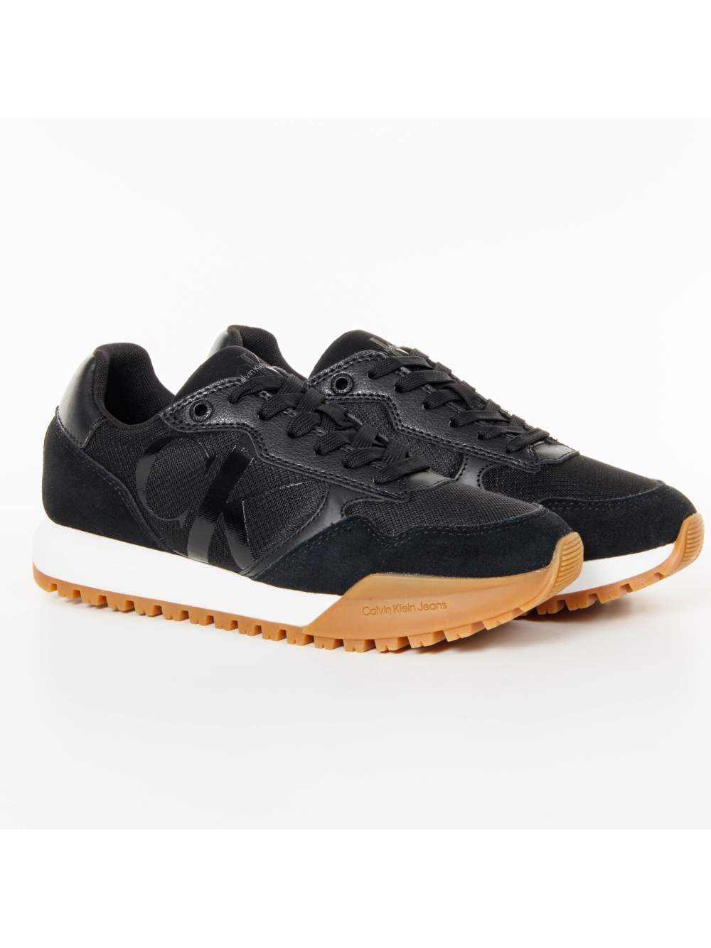 Toothy Runner Chunky Sneaker