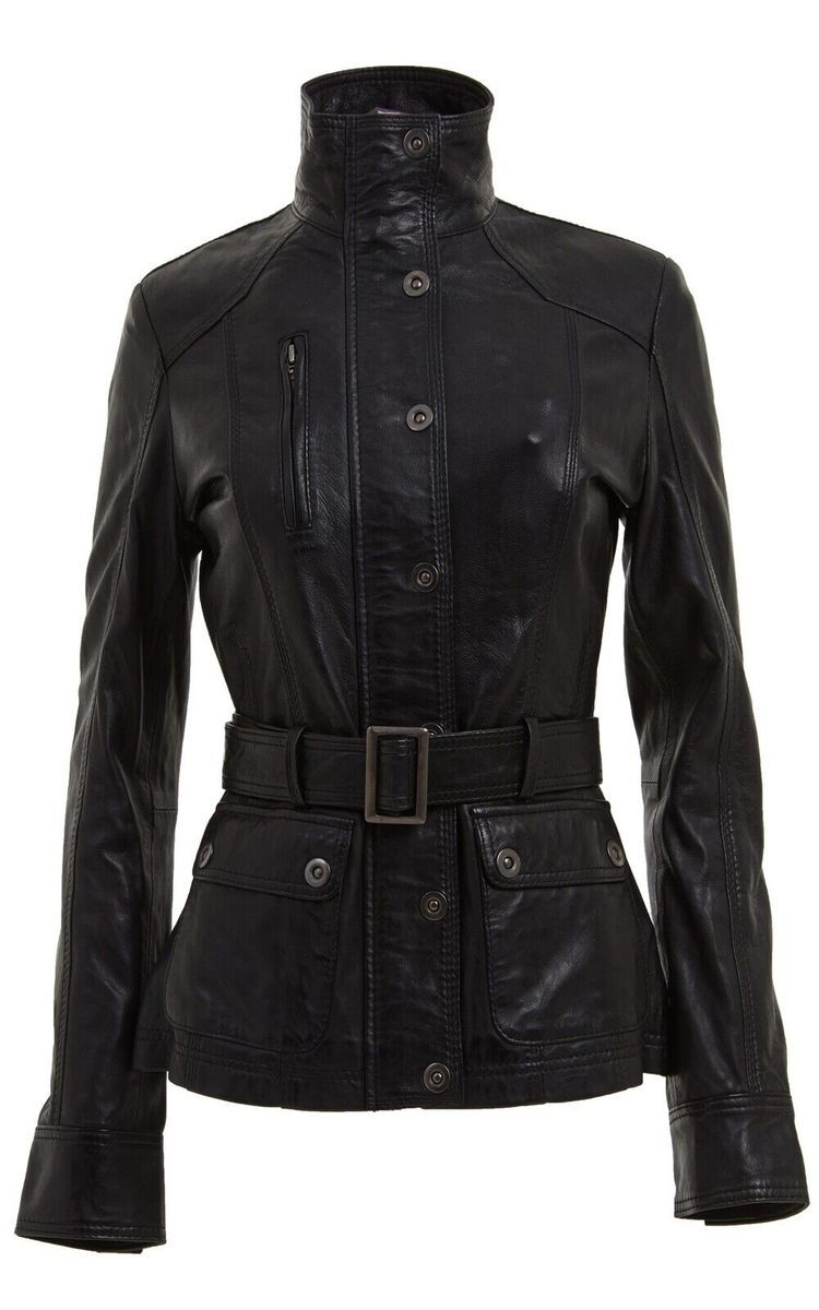 Tailleierte Lederjacke im Militär-Stil