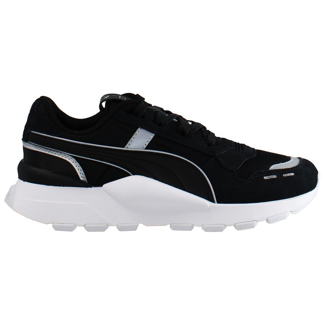 Klobige Mesh- und Wildleder-Sneaker
