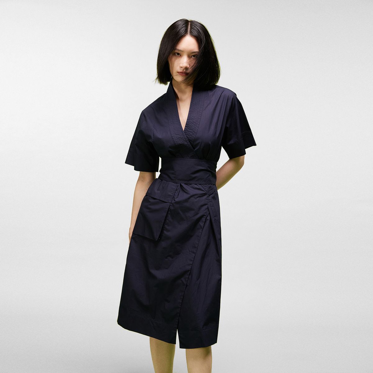 Midi-Wickelkleid im Kimono-Stil