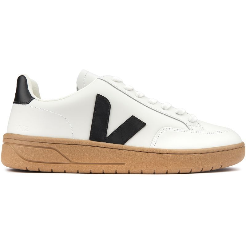 Klassische Low-Top-Sneaker aus genarbtem Leder